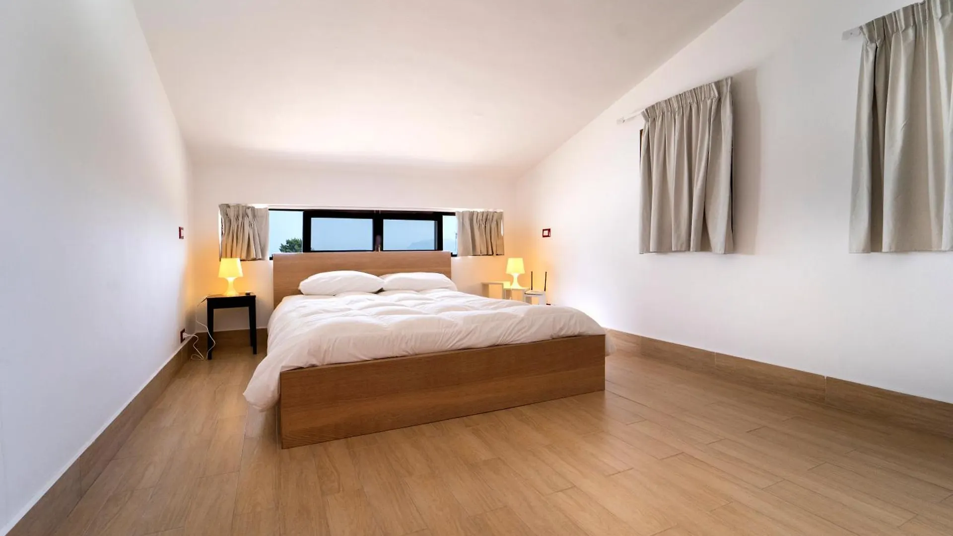 Kore Rooms Castellammare del Golfo 3*,  Italy