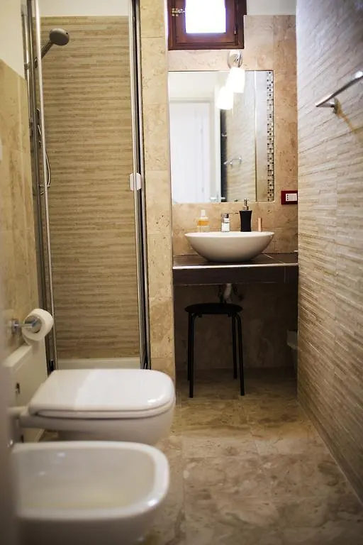 קאסטלמארה דל גולפו Kore Rooms 3*, קאסטלמארה דל גולפו