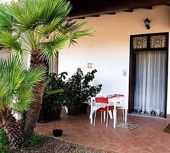 *** Guest house Kore Rooms Castellammare del Golfo Italy