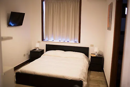 *** Guest house Kore Rooms Castellammare del Golfo Italy